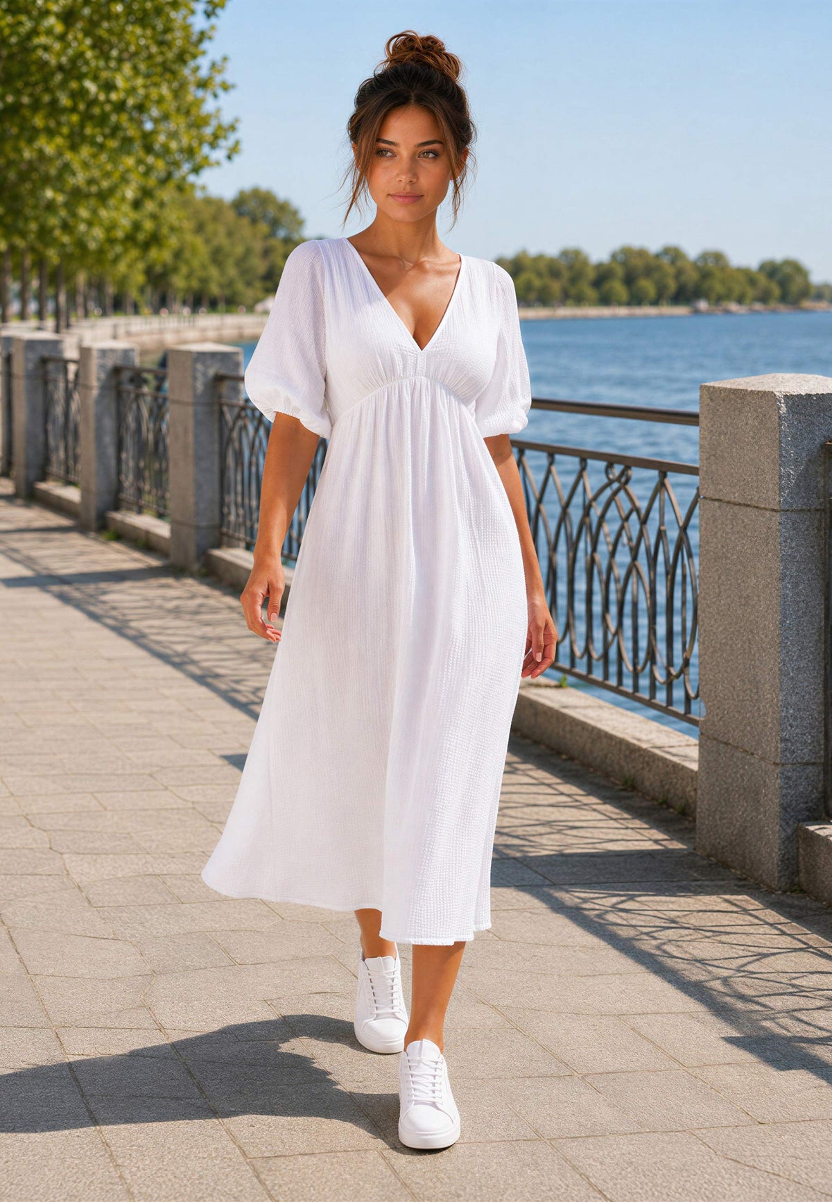 Damen Relaxed Fit Sommerkleid Musselin in White – Reichstadt – Ansicht 3