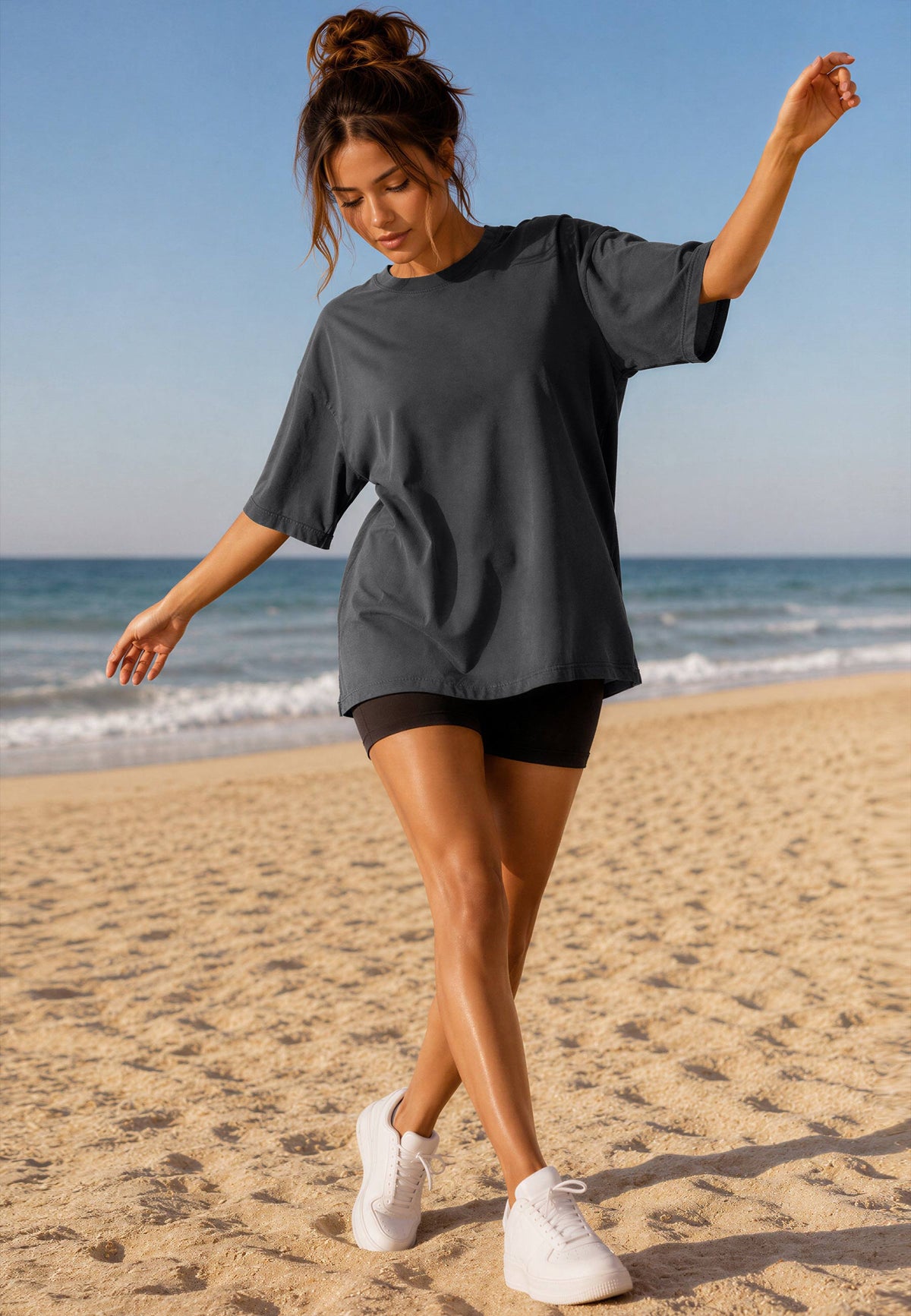 Damen Oversized T-Shirt in Dark Grey – Reichstadt – Ansicht 3
