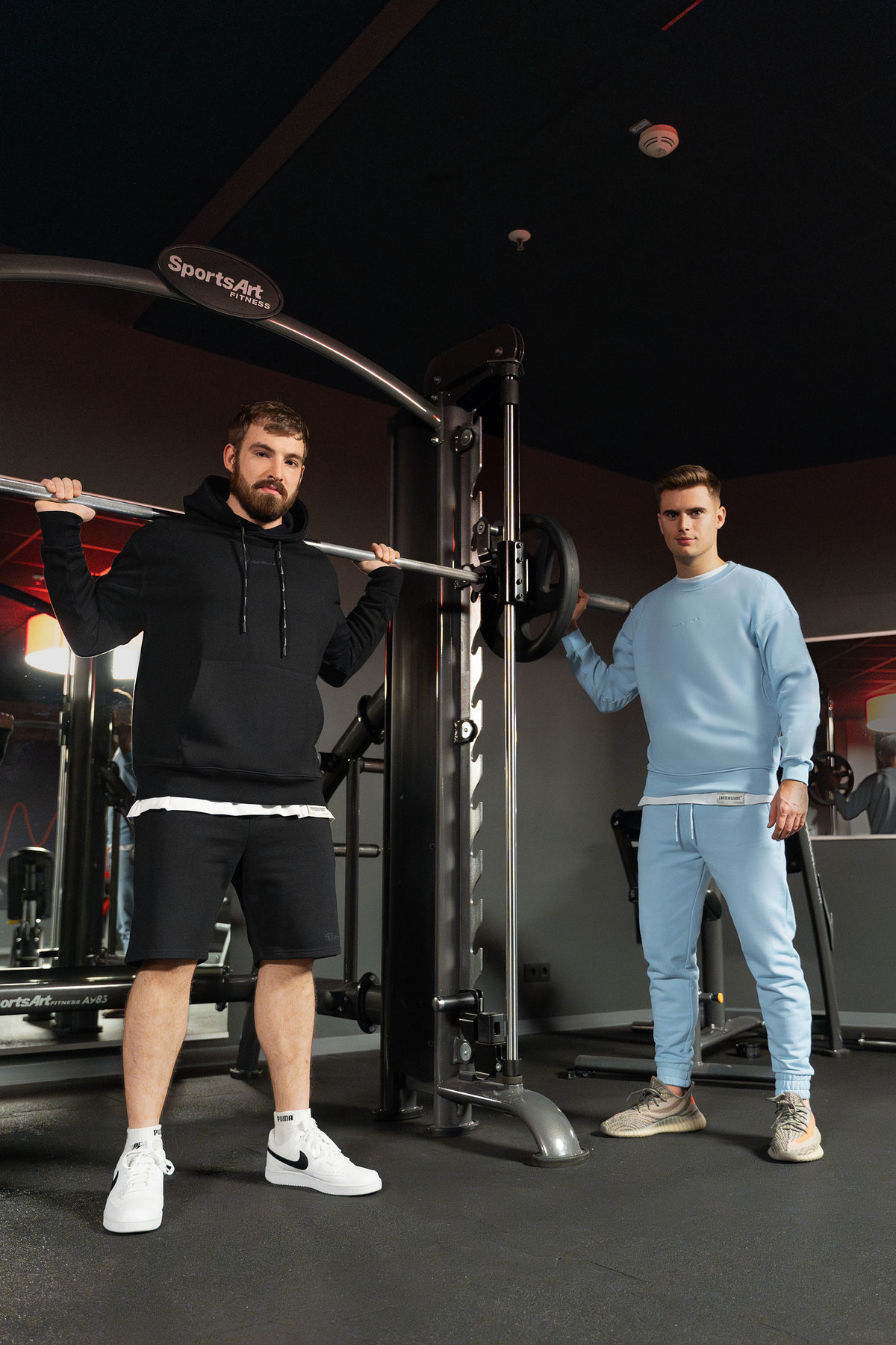 Herren Regular Fit Sport Hoodie Marken-Stick in Black – Reichstadt – Ansicht 8
