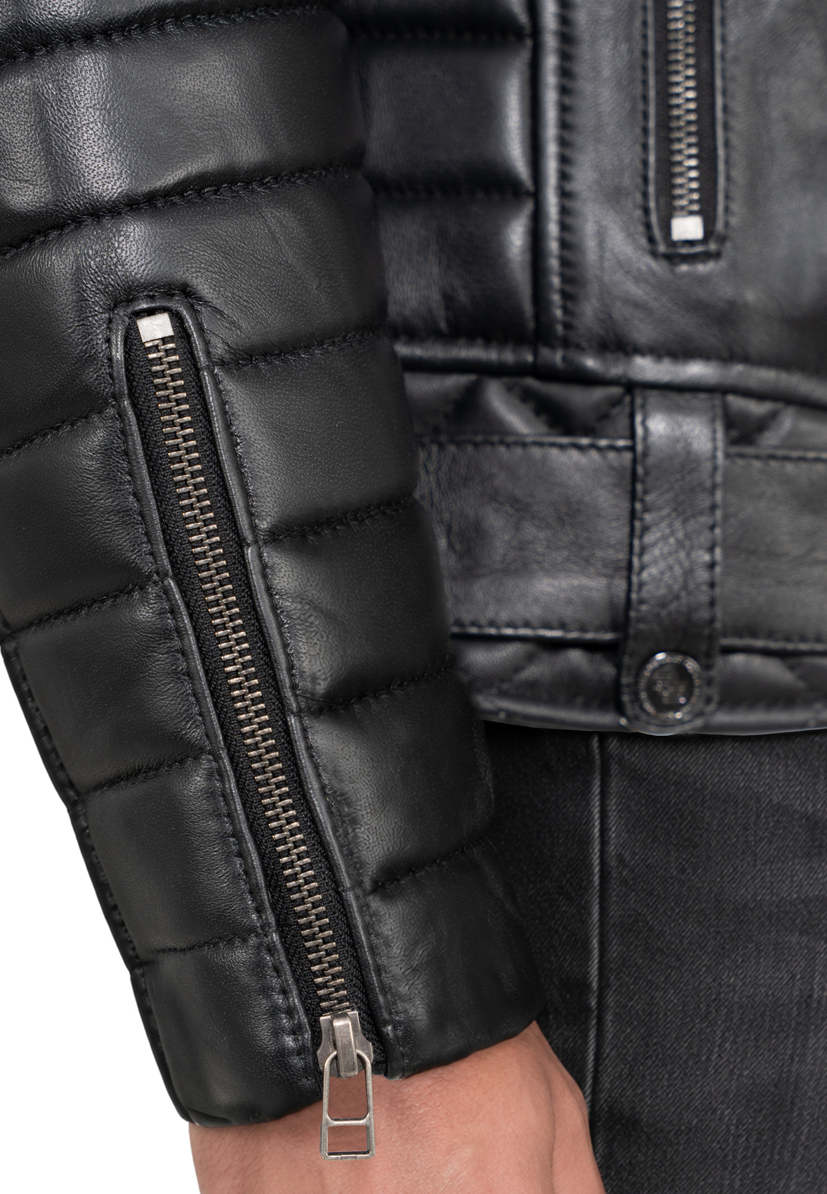 Herren Slim Fit Kunstlederjacke Black Zipper in Black – Reichstadt – Ansicht 9